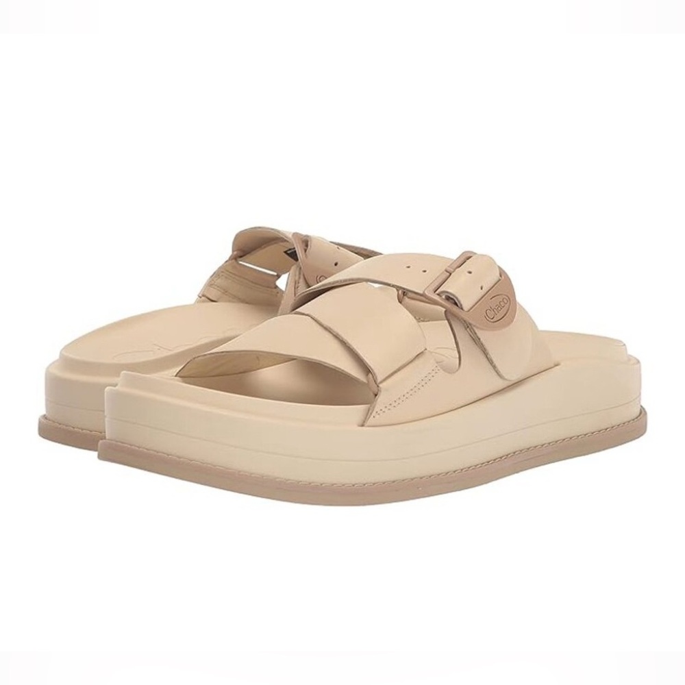 NWOT- Chaco ‘Townes Midform’ Platform Leather Slide
